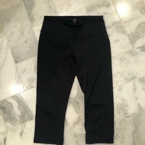 Z by Zella cropped black leggings